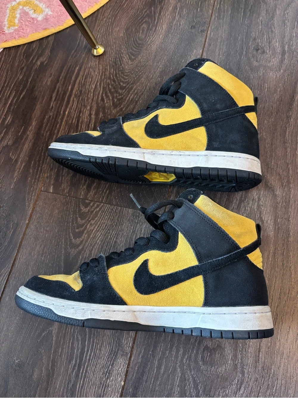 Nike SB Dunk High “Reverse Goldenrod” Sneakers